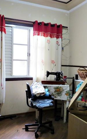 Casa à venda com 118m², 4 quartos e 2 vagasQuarto 3