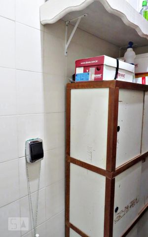 Casa à venda com 118m², 4 quartos e 2 vagasLavabo