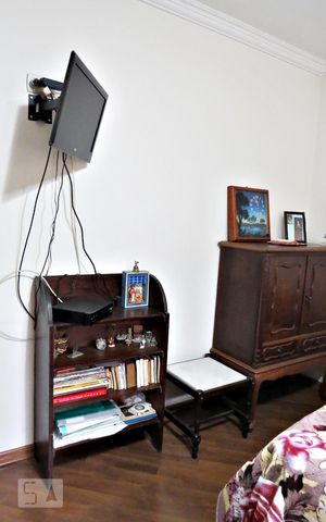 Casa à venda com 118m², 4 quartos e 2 vagasQuarto 1