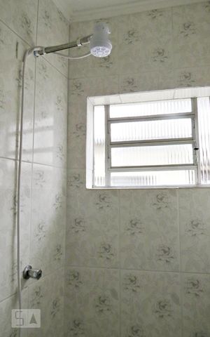 Casa à venda com 118m², 4 quartos e 2 vagasBanheiro 2