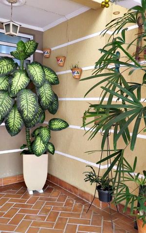 Casa à venda com 118m², 4 quartos e 2 vagasHall