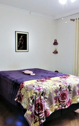 Casa à venda com 118m², 4 quartos e 2 vagasQuarto 1