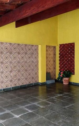 Casa à venda com 176m², 2 quartos e 3 vagasGaragem