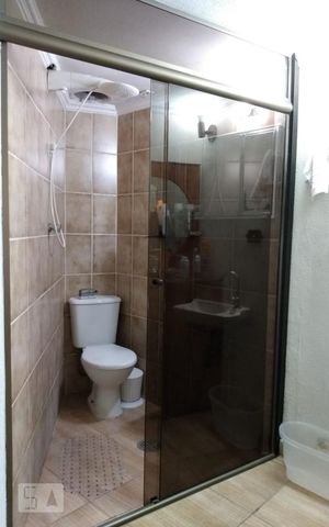 Casa à venda com 176m², 2 quartos e 3 vagasBanheiro da Suíte