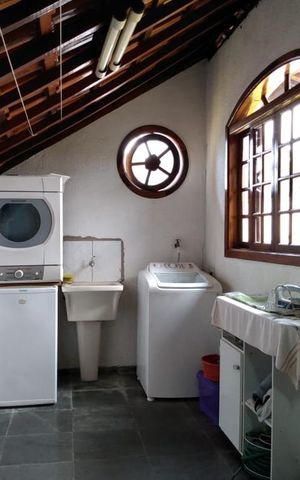 Casa à venda com 176m², 2 quartos e 3 vagasÁrea de Serviço