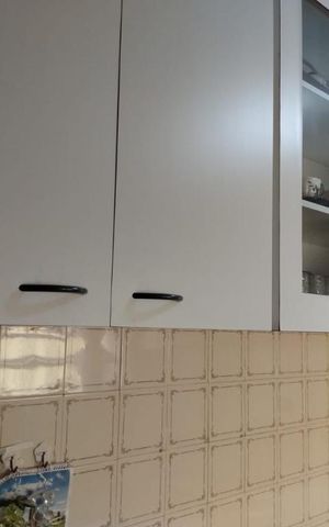Casa à venda com 176m², 2 quartos e 3 vagasCozinha - Armários