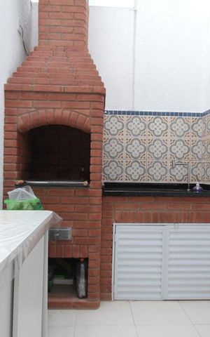 Casa à venda com 93m², 3 quartos e 2 vagasÁrea de serviço e Churrasqueira