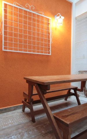 Casa à venda com 93m², 3 quartos e 2 vagasSala