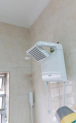 Casa à venda com 216m², 4 quartos e 3 vagas Casa à venda com 216m², 4 quartos e 3 vagasBanheiro 1