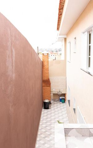 Casa à venda com 216m², 4 quartos e 3 vagas Casa à venda com 216m², 4 quartos e 3 vagasÁrea de serviço e churrasqueira