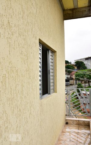 Casa de condomínio para alugar com 30m², 1 quarto e sem vaga Casa de condomínio para alugar com 30m², 1 quarto e sem vagaFrente e Varanda