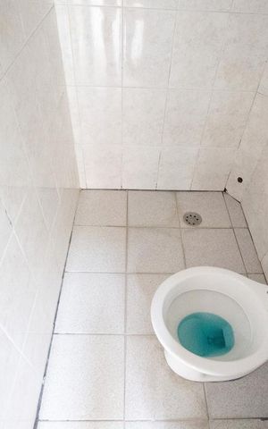 Casa para alugar com 130m², 3 quartos e 1 vaga Casa para alugar com 130m², 3 quartos e 1 vagaEdícula - Banheiro