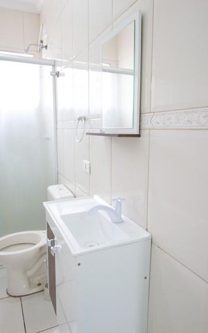 Casa para alugar com 130m², 3 quartos e 1 vaga Casa para alugar com 130m², 3 quartos e 1 vagaBanheiro