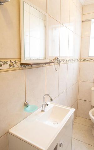 Casa para alugar com 130m², 3 quartos e 1 vaga Casa para alugar com 130m², 3 quartos e 1 vagaLavabo