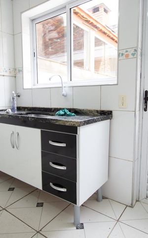 Casa para alugar com 130m², 3 quartos e 1 vaga Casa para alugar com 130m², 3 quartos e 1 vagaCozinha