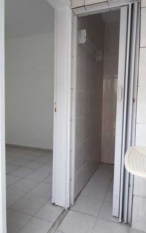 Casa para alugar com 130m², 3 quartos e 1 vaga Casa para alugar com 130m², 3 quartos e 1 vagaEdícula - Entrada