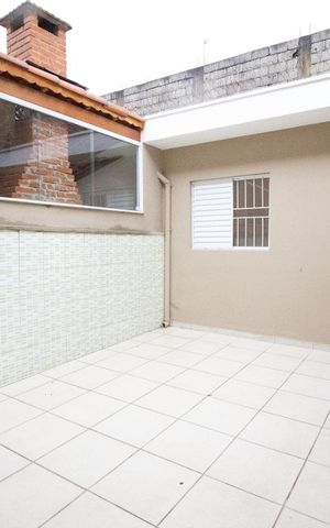 Casa para alugar com 130m², 3 quartos e 1 vaga Casa para alugar com 130m², 3 quartos e 1 vagaQuintal - Churrasqueira