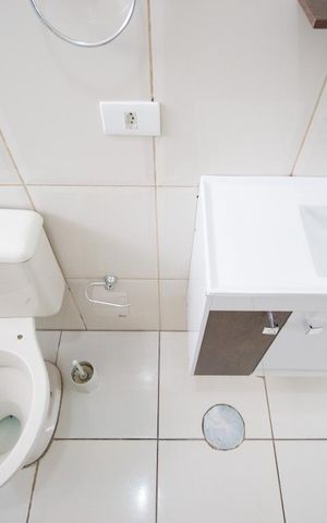 Casa para alugar com 130m², 3 quartos e 1 vaga Casa para alugar com 130m², 3 quartos e 1 vagaBanheiro