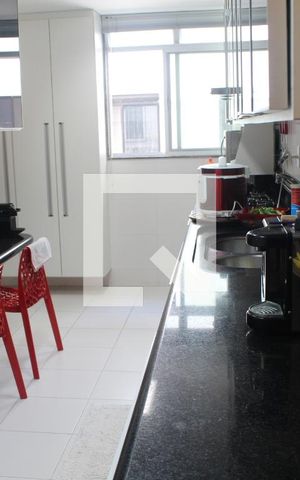 Apartamento para alugar com 160m², 3 quartos e 3 vagasCozinha