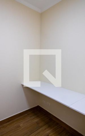 Casa à venda com 136m², 3 quartos e 5 vagas Casa à venda com 136m², 3 quartos e 5 vagasQuarto
