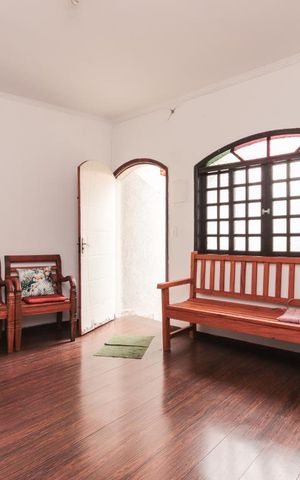 Casa para alugar com 350m², 4 quartos e 4 vagas Casa para alugar com 350m², 4 quartos e 4 vagasSala casa 2