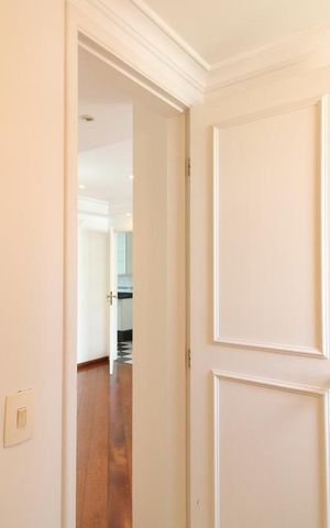 Apartamento à venda com 117m², 3 quartos e 3 vagas Apartamento à venda com 117m², 3 quartos e 3 vagasLavabo