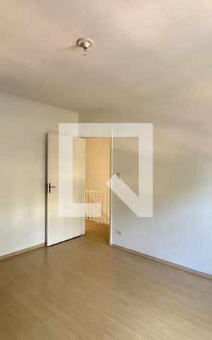 Casa à venda com 121m², 3 quartos e 2 vagas Casa à venda com 121m², 3 quartos e 2 vagasQuarto 2