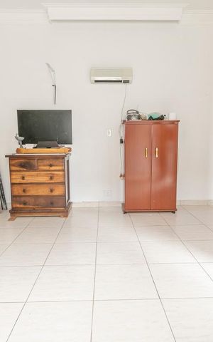 Casa à venda com 250m², 4 quartos e 5 vagasEdícula