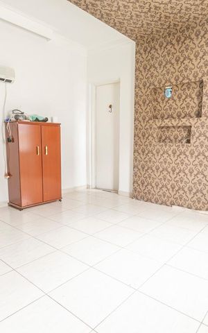 Casa à venda com 250m², 4 quartos e 5 vagasEdícula