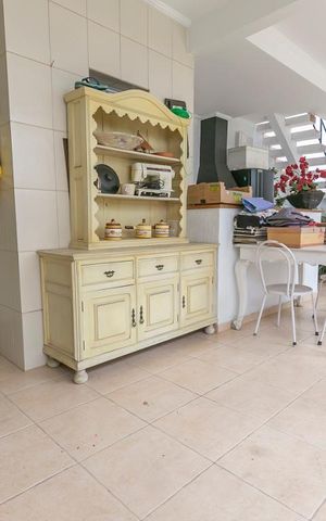 Casa à venda com 250m², 4 quartos e 5 vagasLavanderia