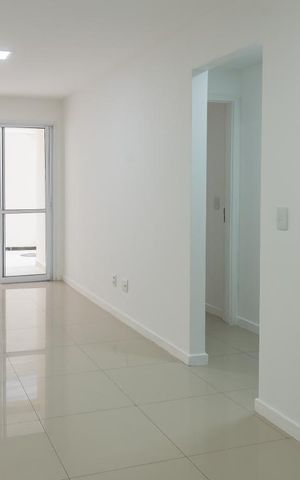 Apartamento à venda com 76m², 2 quartos e 1 vaga Apartamento à venda com 76m², 2 quartos e 1 vagaSala