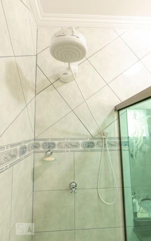 Casa à venda com 195m², 3 quartos e 3 vagasBanheiro da Suíte 3