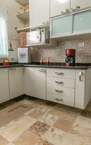 Casa à venda com 195m², 3 quartos e 3 vagasCozinha