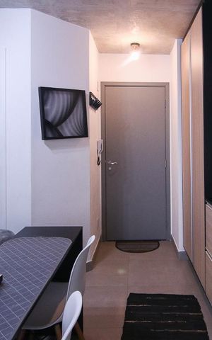 Studio à venda com 29m², 1 quarto e 1 vaga Studio à venda com 29m², 1 quarto e 1 vagaStudio