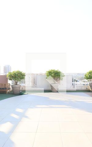 Apartamento à venda com 42m², 2 quartos e sem vagaÁrea comum