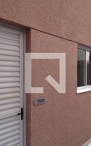 Apartamento à venda com 42m², 2 quartos e sem vagaÁrea comum