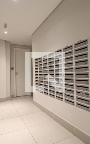 Apartamento à venda com 42m², 2 quartos e sem vagaÁrea comum