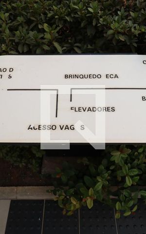 Apartamento à venda com 42m², 2 quartos e sem vagaÁrea comum