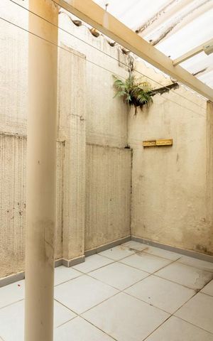 Casa à venda com 70m², 2 quartos e 1 vaga Casa à venda com 70m², 2 quartos e 1 vagaÁrea de Serviço