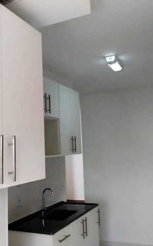 Apartamento para alugar com 48m², 2 quartos e 1 vaga Apartamento para alugar com 48m², 2 quartos e 1 vagaCozinha e Área de Serviço