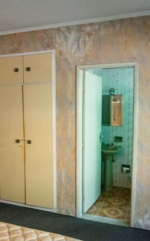 Casa à venda com 294m², 3 quartos e 4 vagas Casa à venda com 294m², 3 quartos e 4 vagasSuíte