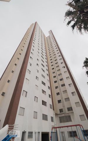 Apartamento para alugar com 63m², 2 quartos e 1 vaga Apartamento para alugar com 63m², 2 quartos e 1 vagaFachada do bloco