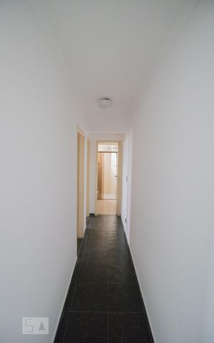 Apartamento para alugar com 63m², 2 quartos e 1 vaga Apartamento para alugar com 63m², 2 quartos e 1 vagaCorredor