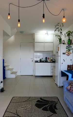 Apartamento à venda com 70m², 1 quarto e 1 vagaSala