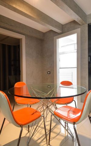 Apartamento à venda com 90m², 2 quartos e 1 vagaSala de jantar