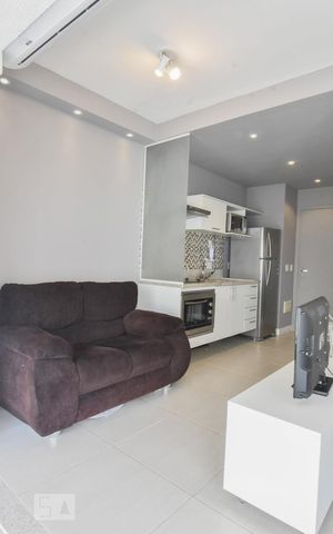 Studio para alugar com 37m², 1 quarto e 1 vagaSala