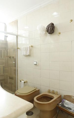 Apartamento à venda com 240m², 3 quartos e 2 vagasBanheiro da Suíte