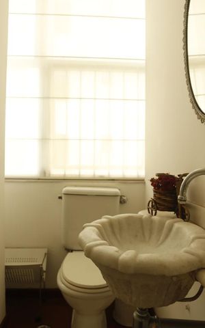 Apartamento à venda com 240m², 3 quartos e 2 vagasLavabo
