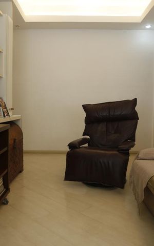 Apartamento à venda com 240m², 3 quartos e 2 vagasSala de TV