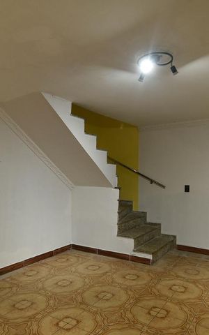 Casa à venda com 200m², 4 quartos e 1 vagaSala